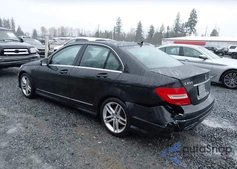 2014 Mercedes-Benz C 250 Sport из США, поврежденный, VIN WDDGF4HB3ER310369